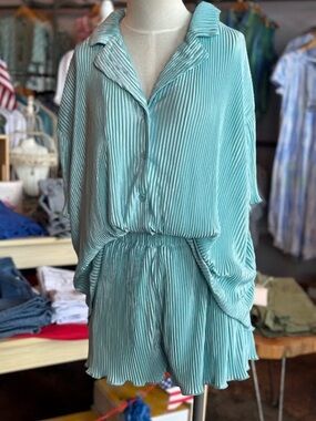 BiBi Shimmery Pleated Two-Piece Set